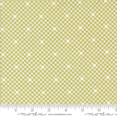 Moda Fabrics Memory Lane Gingham and Dots Checks and Plaids Quilting Cotton Fabric- Leaf