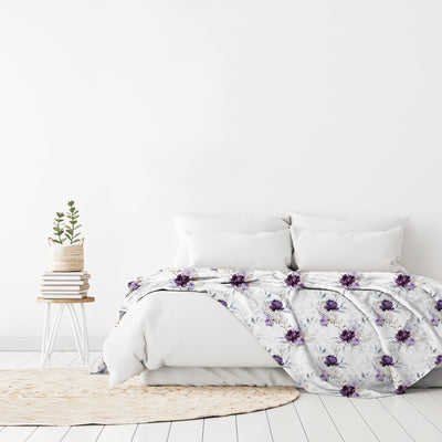 Queen-Sized Plum Roses Luxurious Fleece Blanket - 80x95 inches