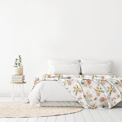 Queen-Sized Butterfly Floral Luxurious Fleece Blanket - 80x95 inches