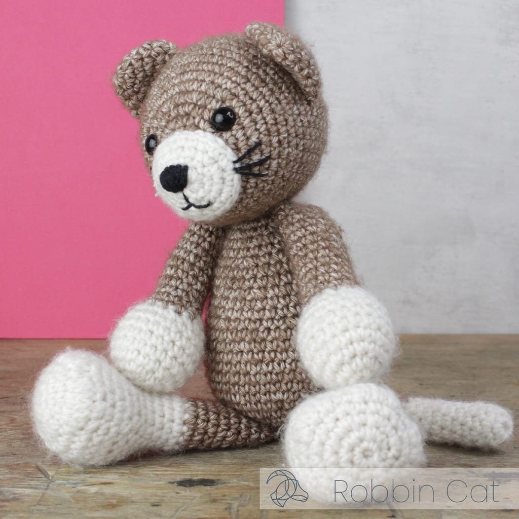 Hardicraft Robbin Cat Crochet Kit