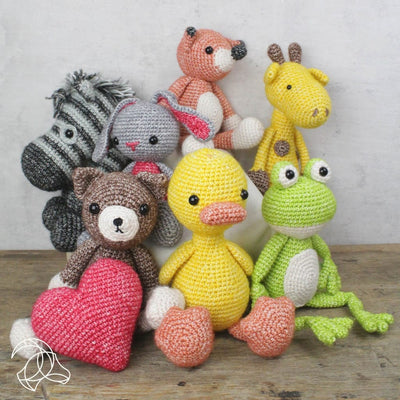 Hardicraft George Giraffe Crochet Kit