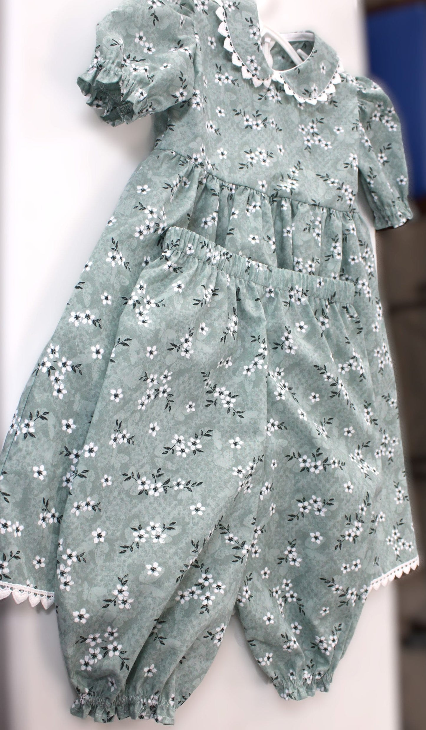 Girl's Lacy Modest Dress