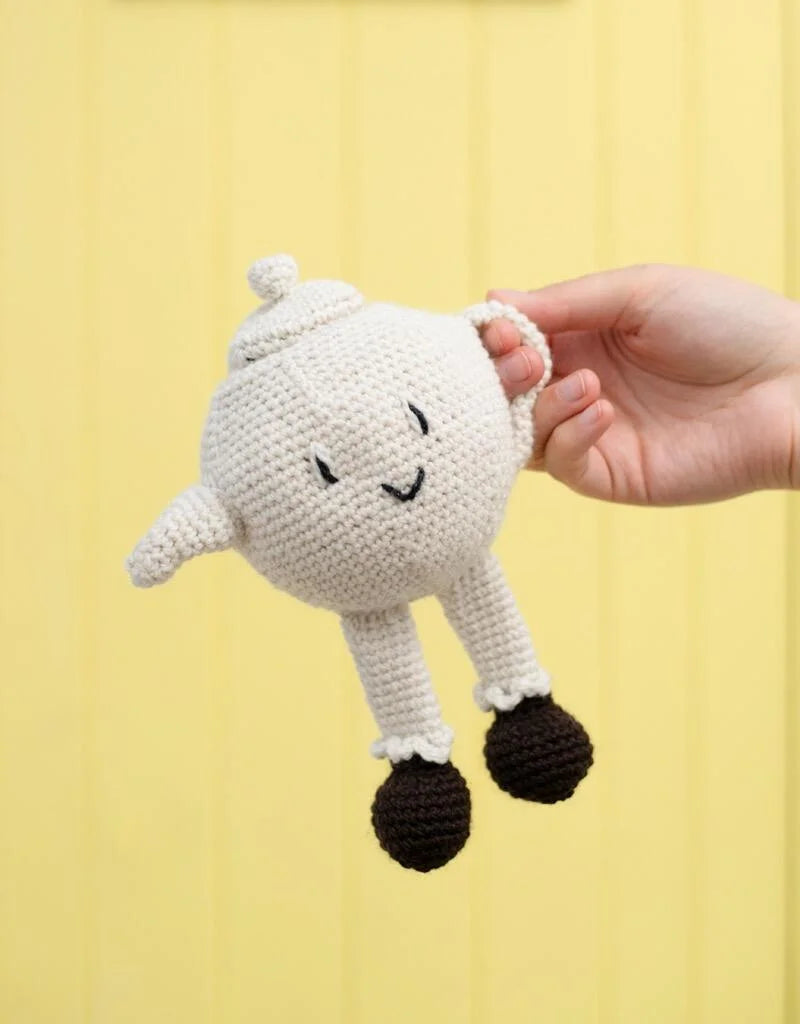 Toft Earl the Teapot Crochet Kit- Level 2 Beginner