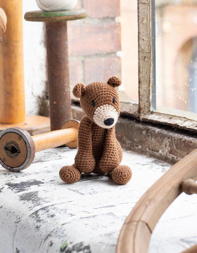Toft Penelope the Brown Bear Crochet Kit- Level 2 Beginner